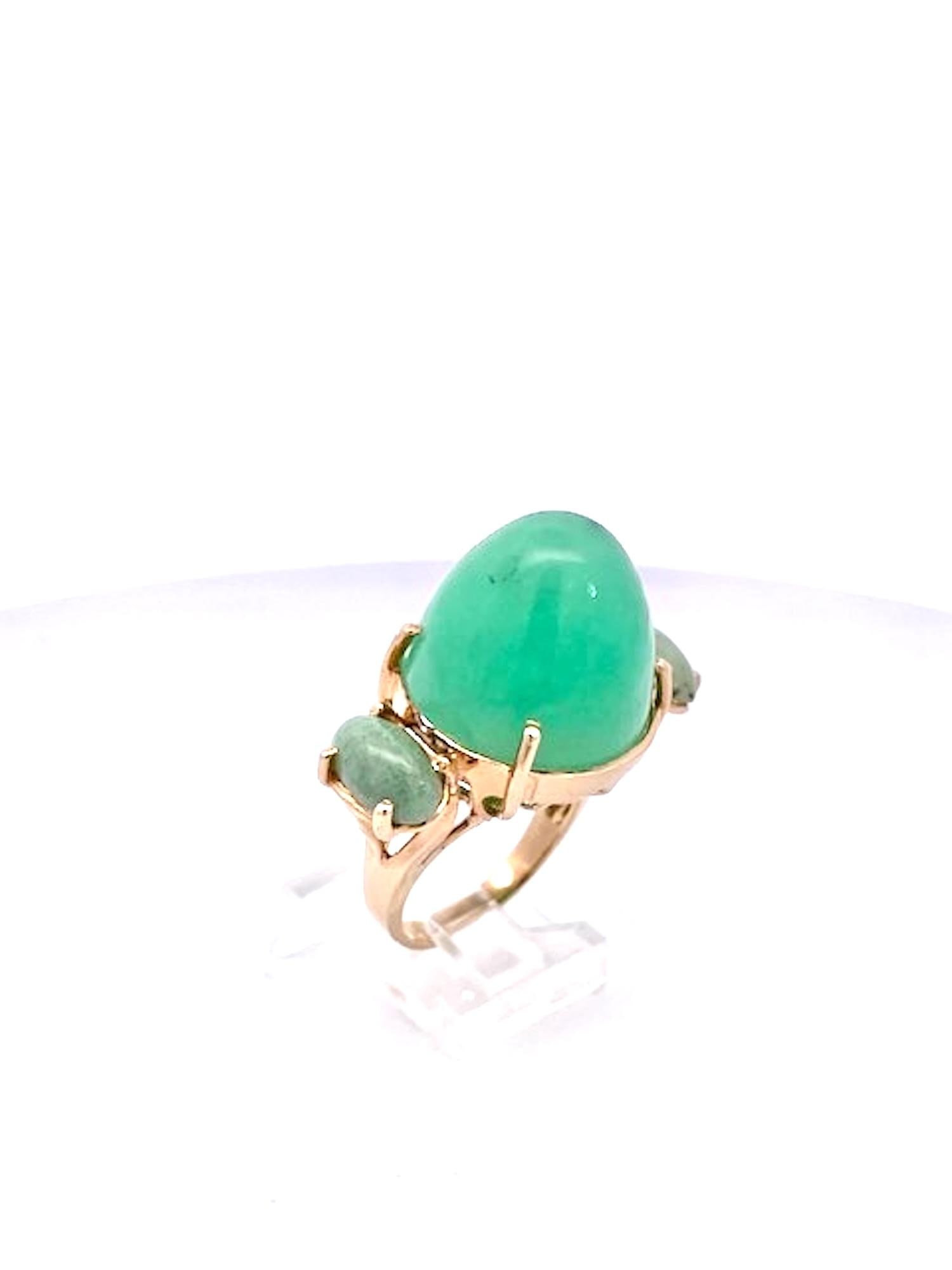 Chrysoprase Bullet Ring, Size 7 - 6