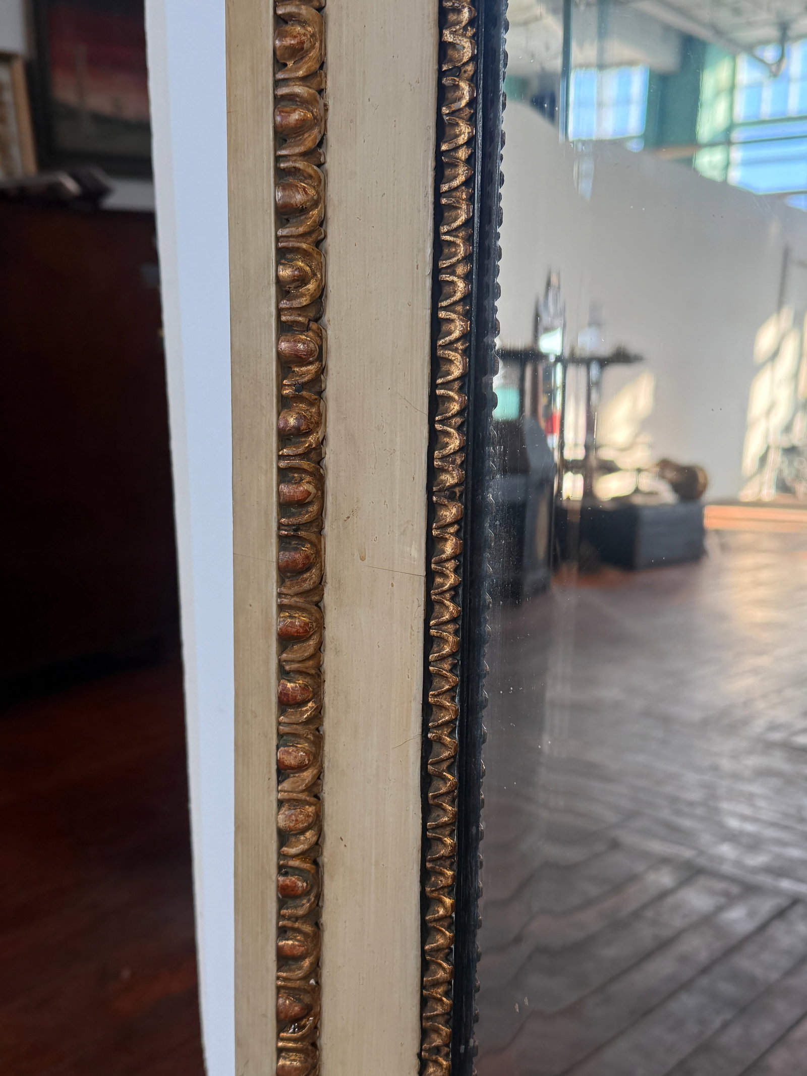 19th Century, French Louis XVI Painted and Giltwood Overmantel Mirror - 11