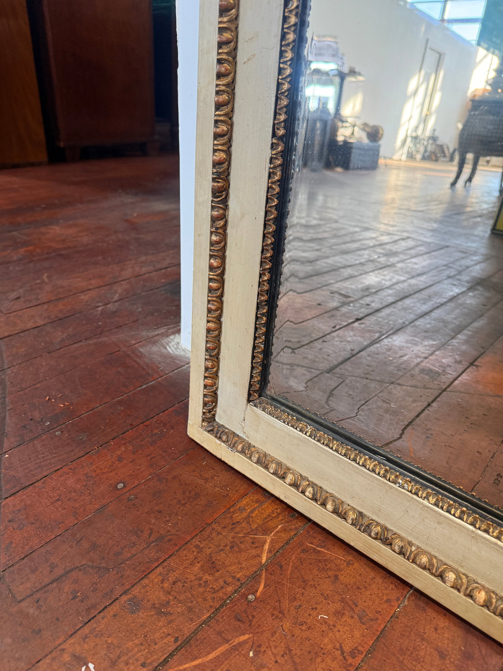 19th Century, French Louis XVI Painted and Giltwood Overmantel Mirror - 12