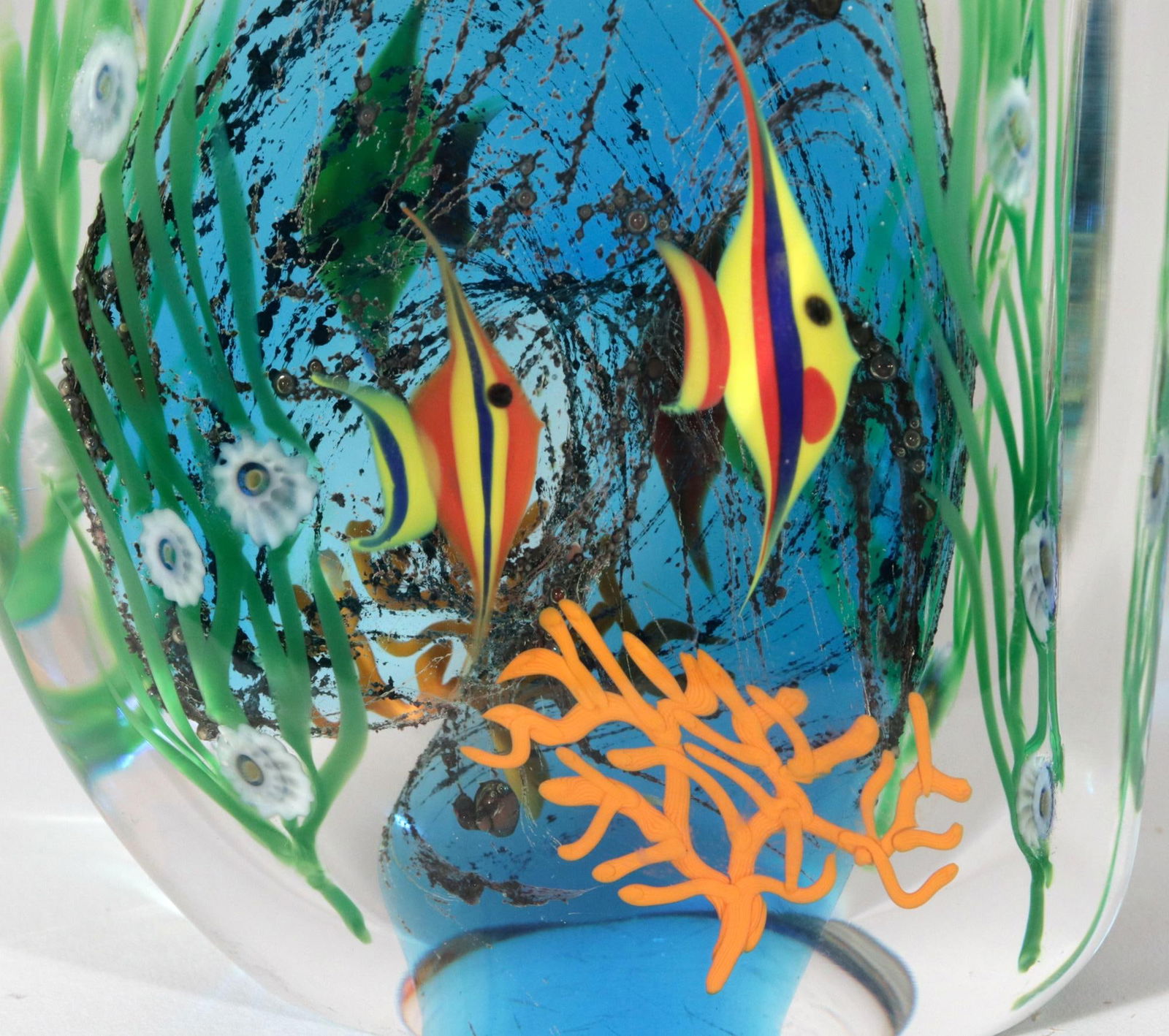 Art Glass Zellique Studios Coral Reef Blown and Molded Aquarium Bookends - 12