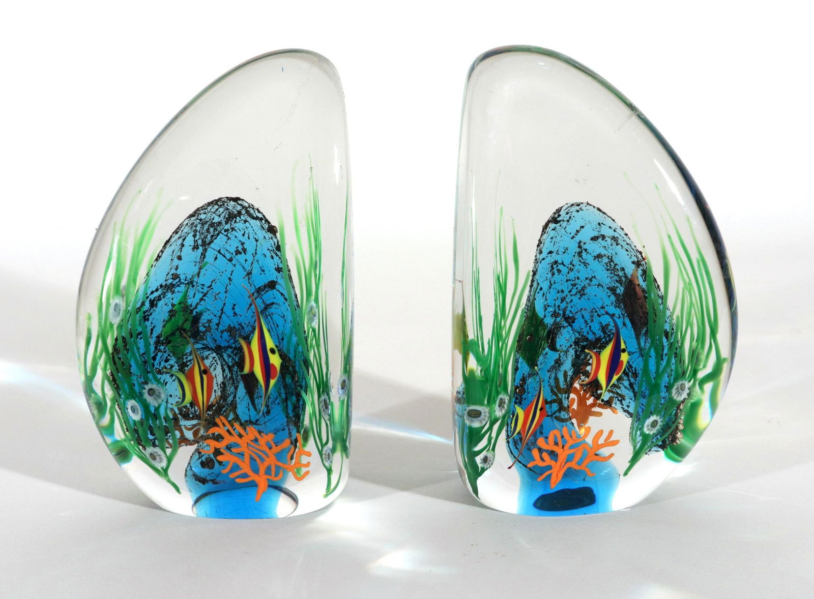Art Glass Zellique Studios Coral Reef Blown and Molded Aquarium Bookends - 5