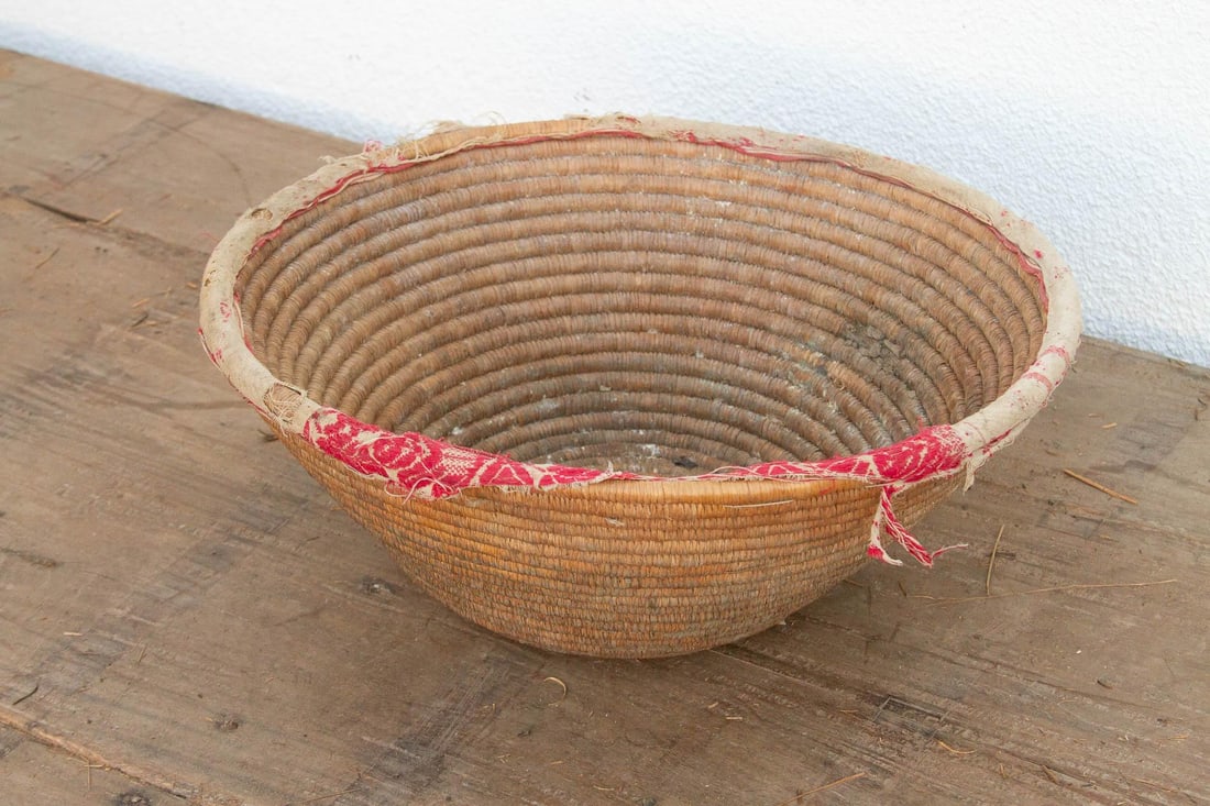 Harvest Basket With Old Textile Rim - 3