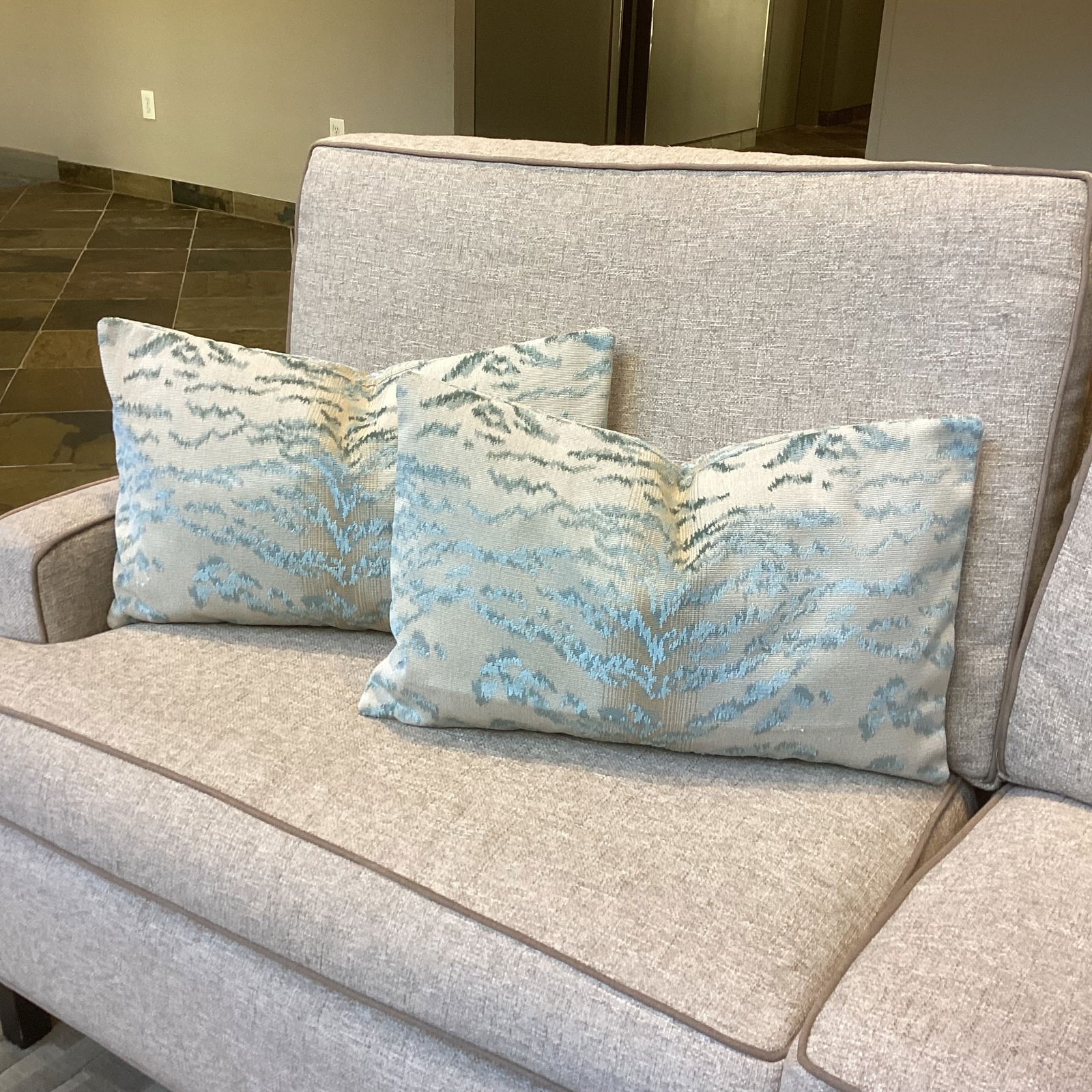 New Pair of Cowtan & Tout Blue and Cream Tiger Print Lumbar Pillows - 4