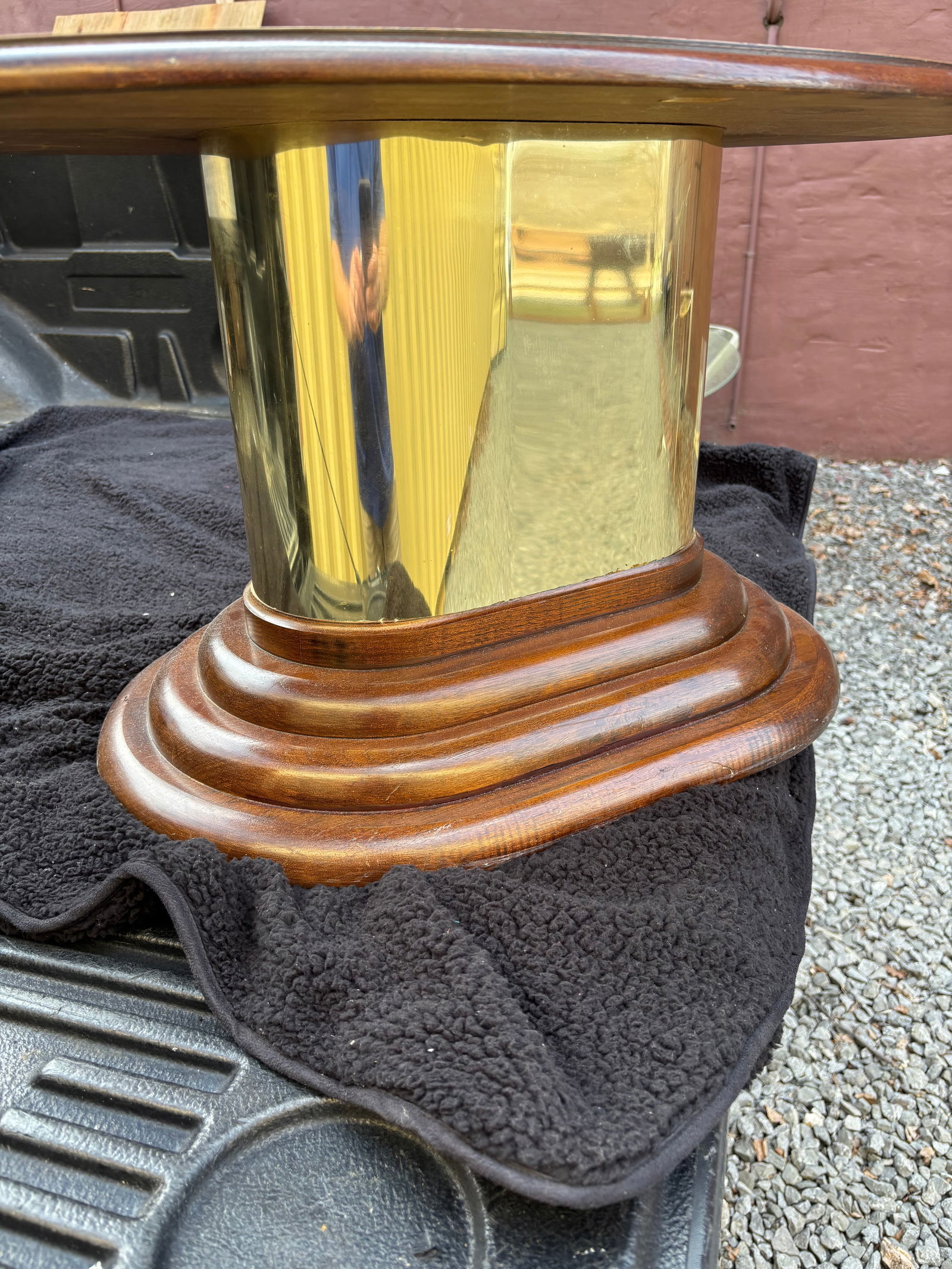 1970s Mahogany Oval Cocktail Table - 2