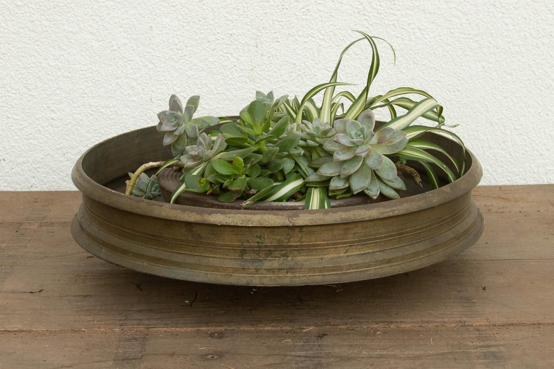 Rare Patinated Bronze Urli From Southern India - 2