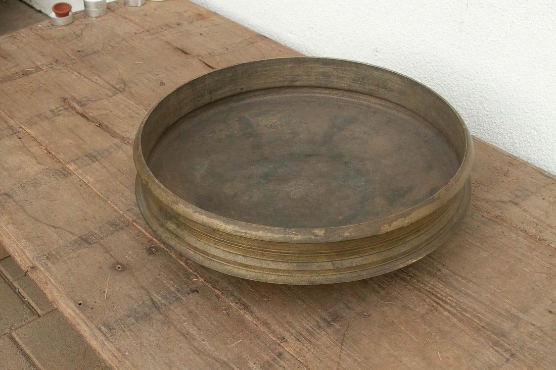 Rare Patinated Bronze Urli From Southern India - 3