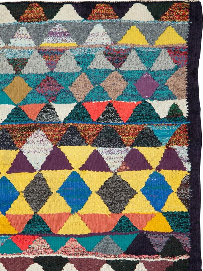 Galerie Shabab Collection Mid-20th Century Persian Flatweave Kilim Rug - 2