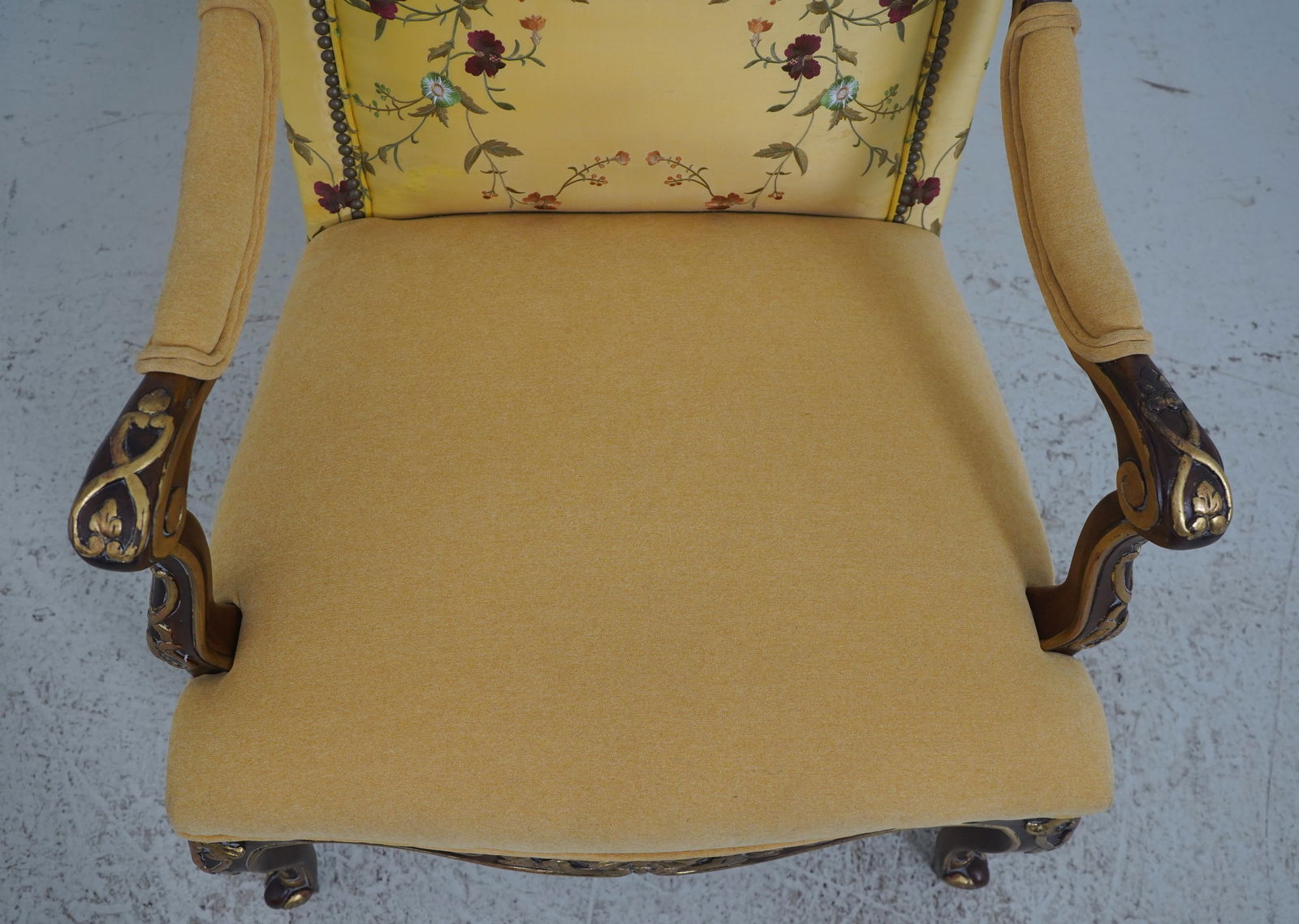 Pair of Century Louis XV Style Giltwood Armchairs - 7