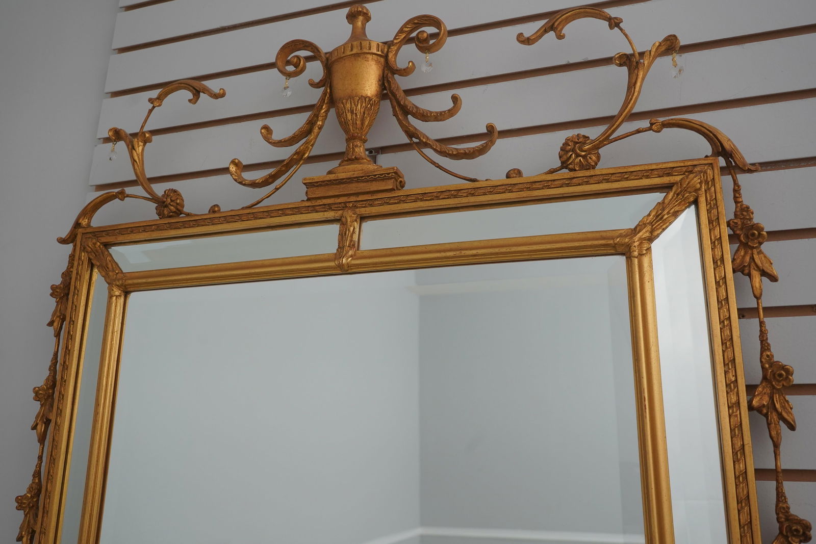 Carvers Guild Adam Style Gold Frame Mirror - 3