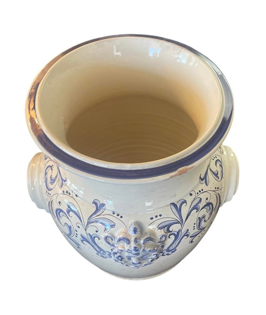 Italian Majolica Medici Crest Vase - 5