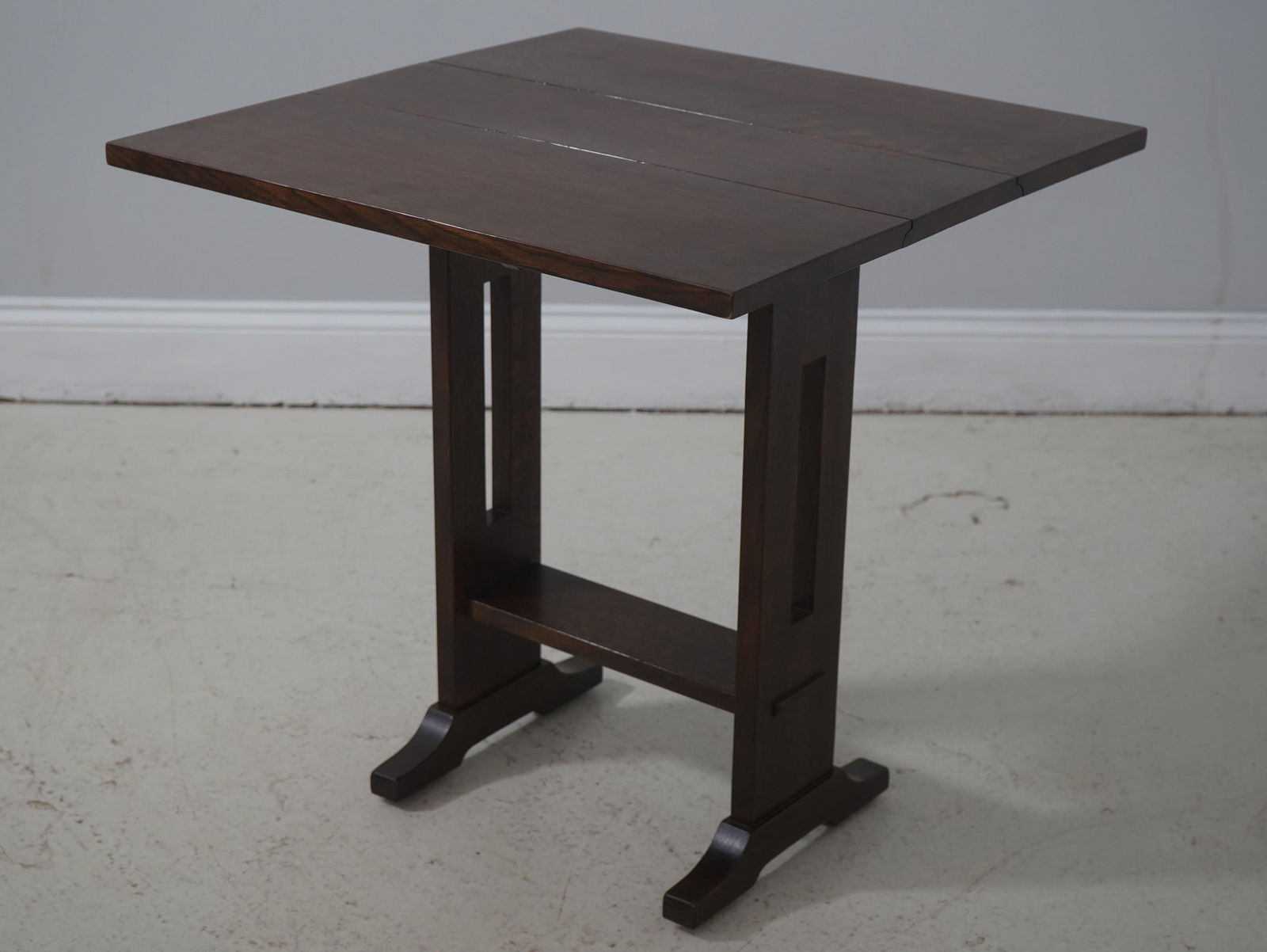 Stickley Small Mission Oak Dropleaf Occasional Table - 3