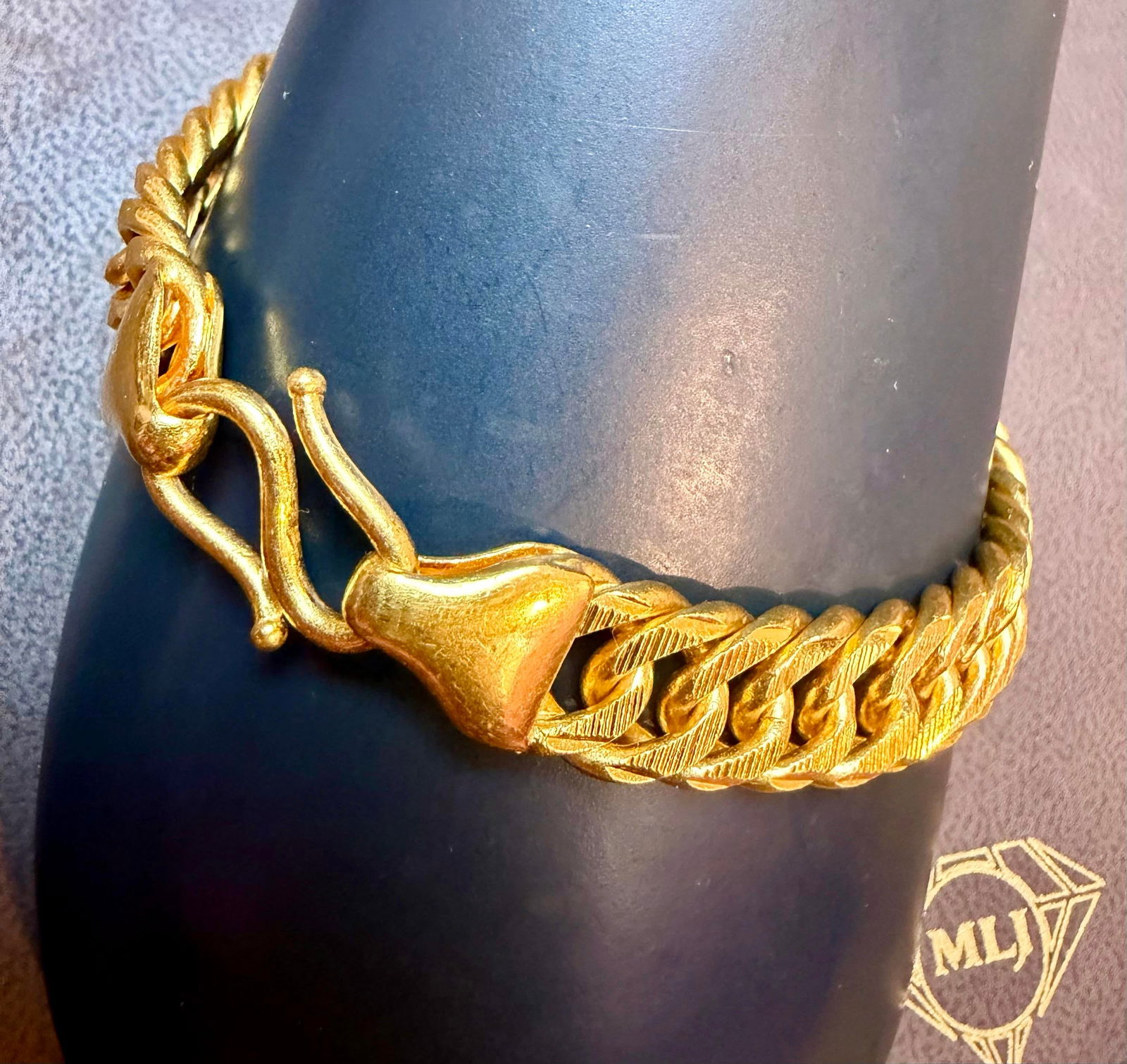 Link 24 Karat Pure Yellow Gold Solid Bracelet, 73 Gm, Unisex , 8 Inch - 2