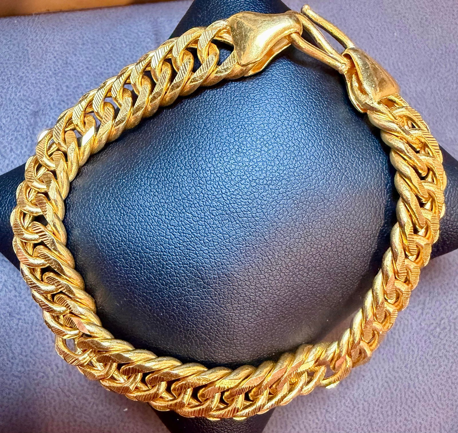 Link 24 Karat Pure Yellow Gold Solid Bracelet, 73 Gm, Unisex , 8 Inch - 3