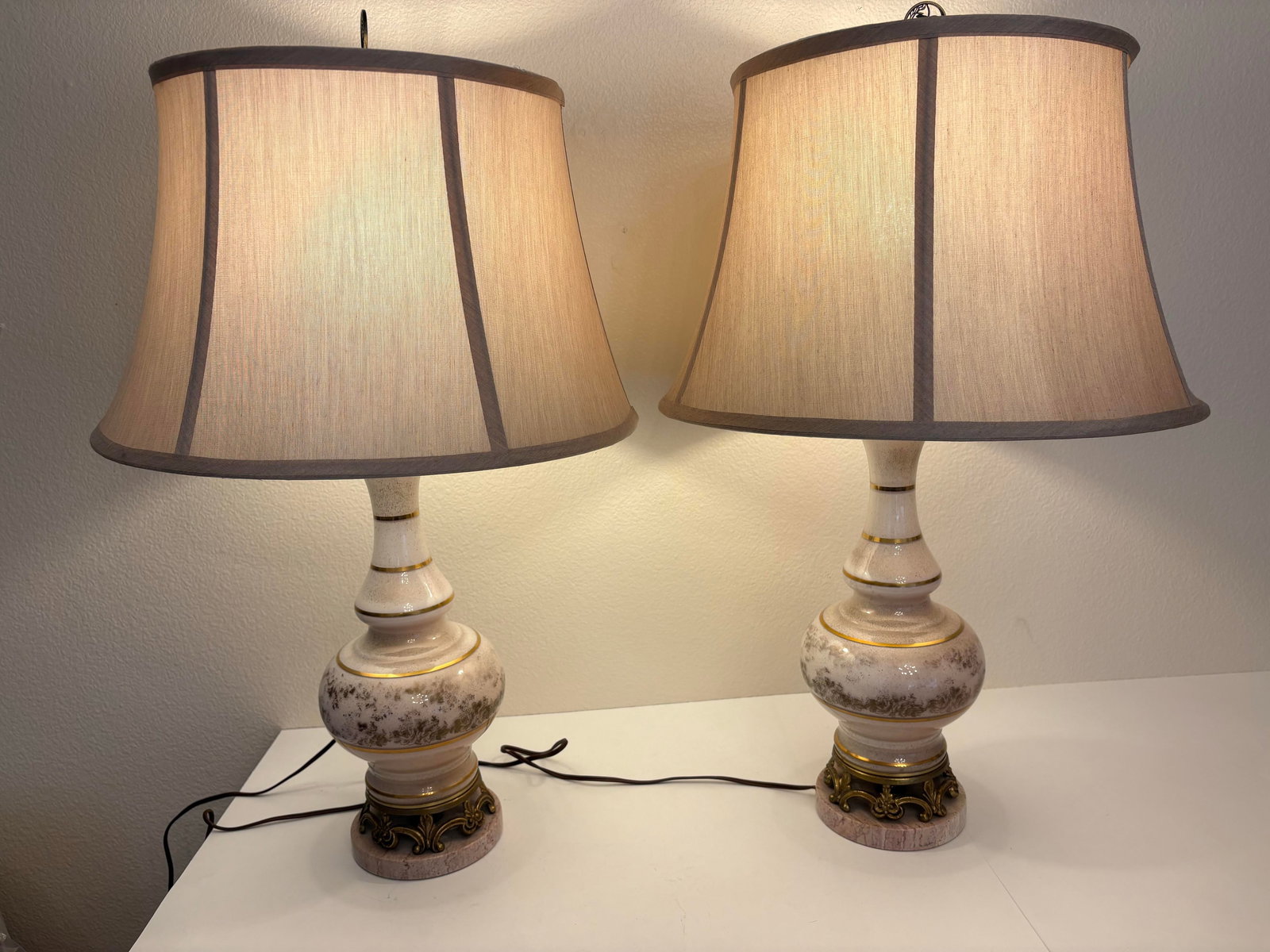 1950s Hollywood Regency Brass, Glass and Marble 3-Way Lamps - a Pair - 5