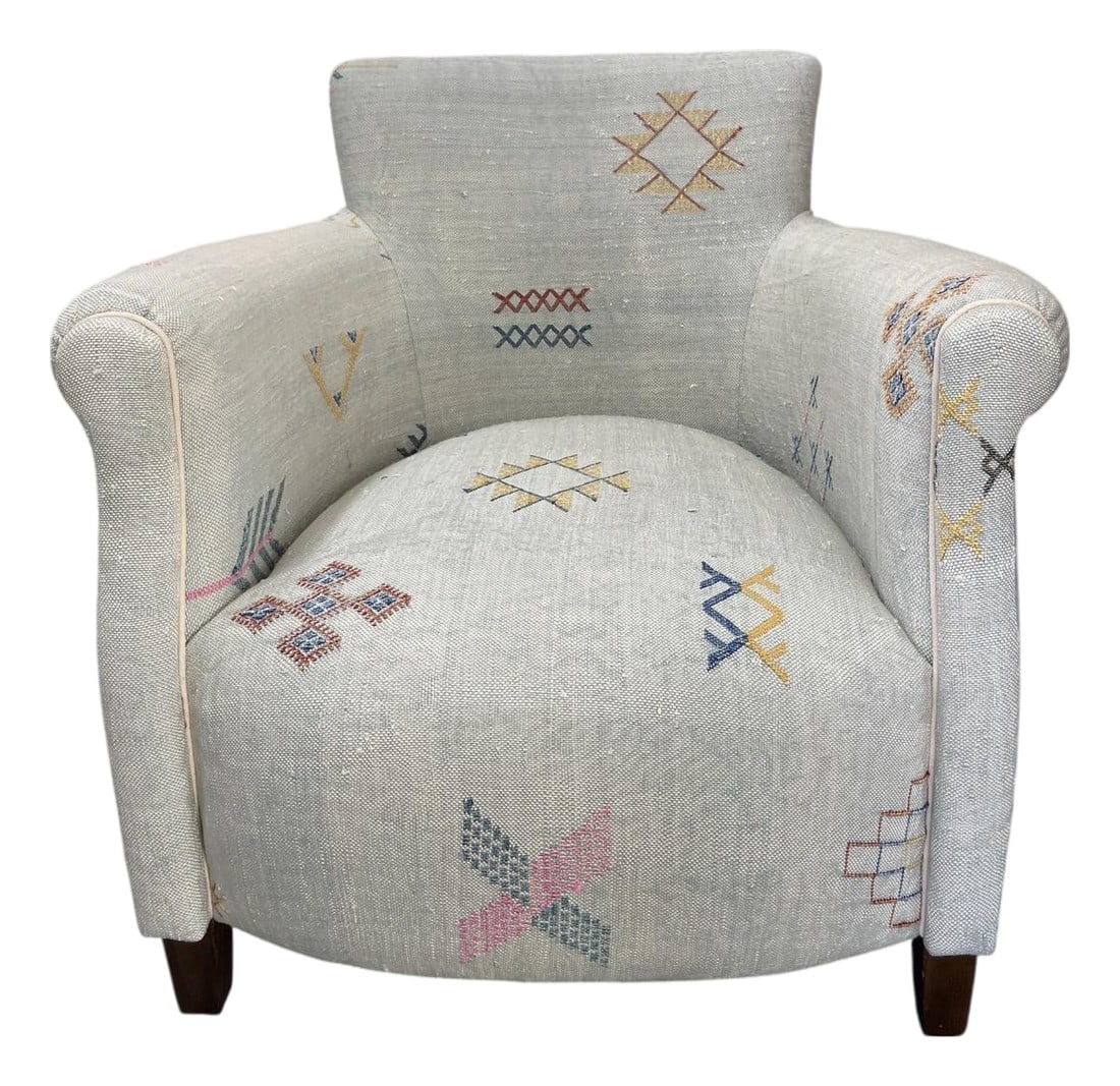 Handcrafted Moroccan Sabra Silk Club Chair - Marrakech: Elevate your space with this stunning, recently handcrafted club chair, direct from a boutique workshop in Marrakech. This piece seamlessly blends traditional Moroccan soul with a clean, contemporary