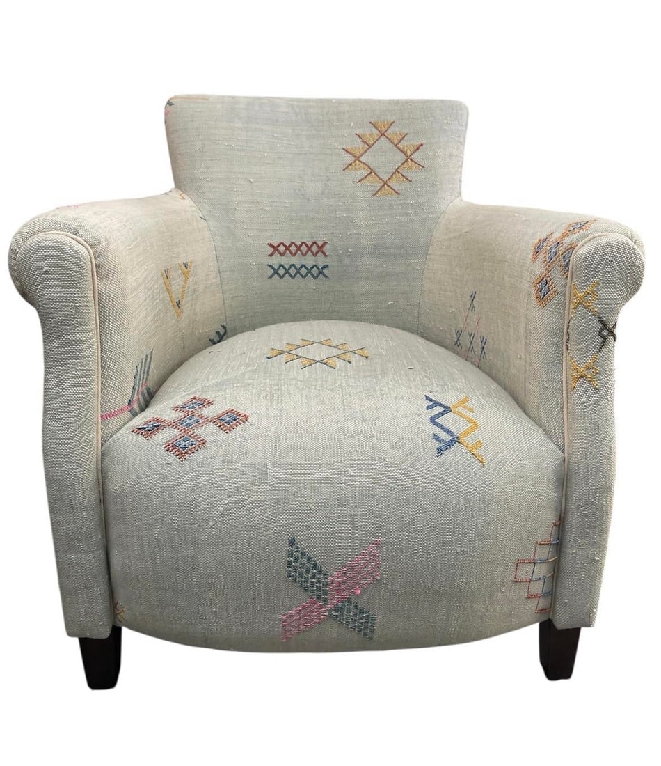 Handcrafted Moroccan Sabra Silk Club Chair - Marrakech - 2