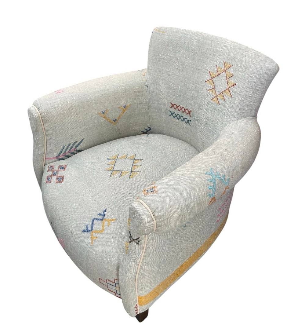 Handcrafted Moroccan Sabra Silk Club Chair - Marrakech - 7