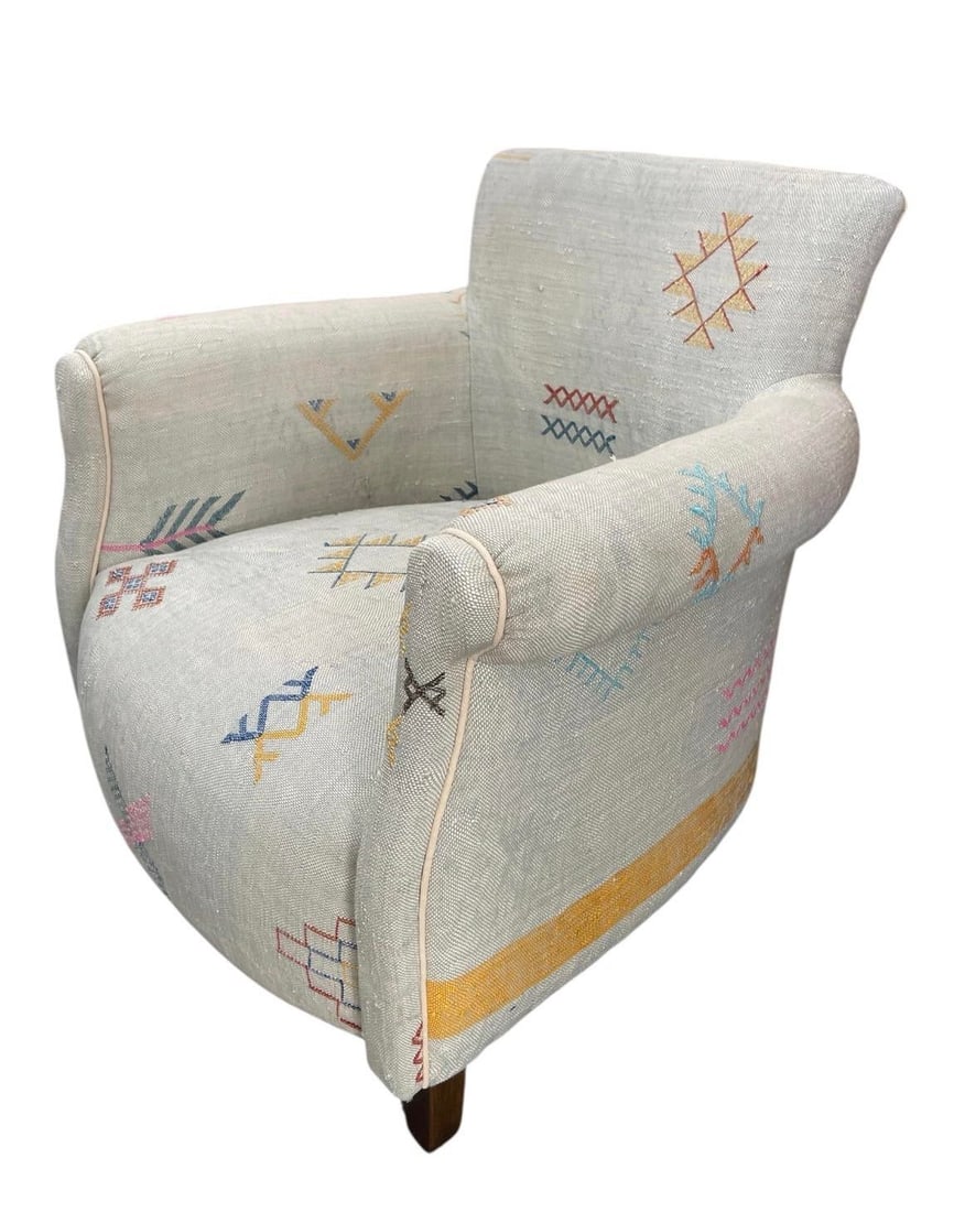 Handcrafted Moroccan Sabra Silk Club Chair - Marrakech - 8