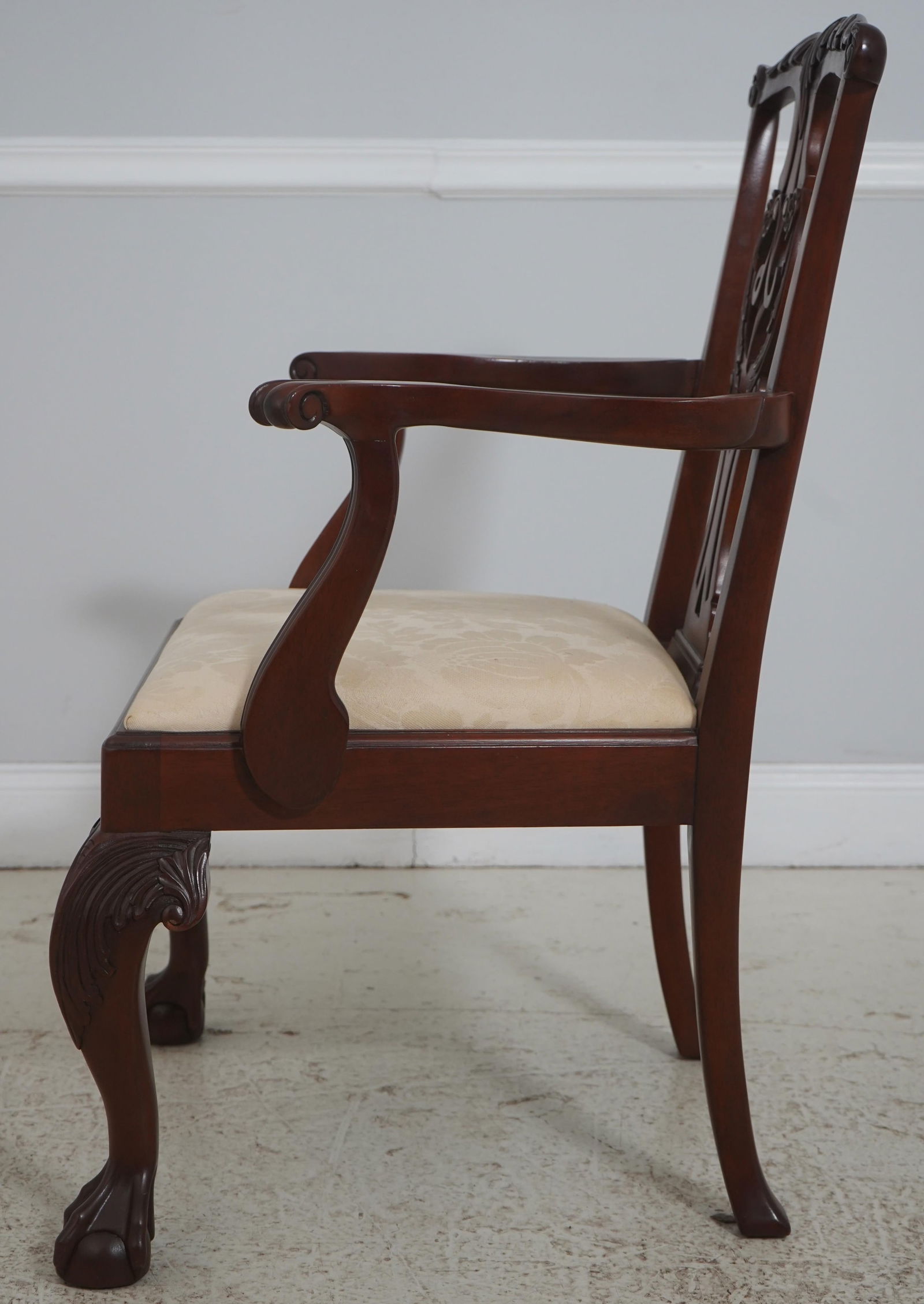 Set of 8 Baker Chippendale Clawfoot Mahogany Dining Chairs - 3