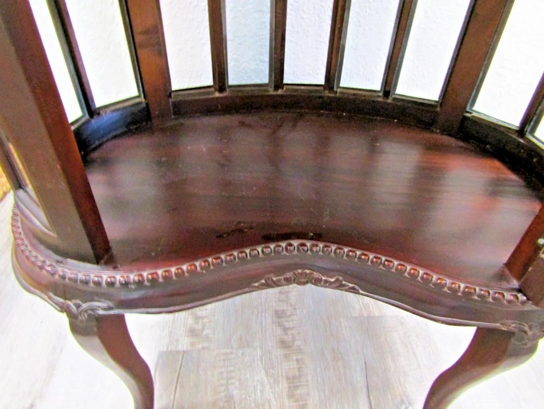 1930's Queen Anne Mahogany Kidney Shaped Beveled Glass Tray Top Drink Cabinet - 14