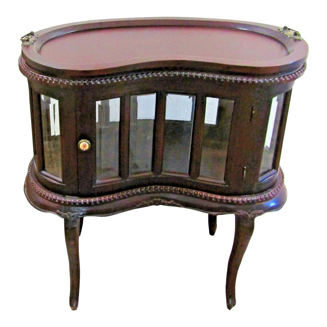 1930's Queen Anne Mahogany Kidney Shaped Beveled Glass Tray Top Drink Cabinet: 1930's Queen Anne Mahogany Kidney Shaped Beveled Glass Tray Top Drink Cabinet This cabinet is bead trimmed with beautiful beveled glass all the way around the piece. The cabinet has a kidney shape
