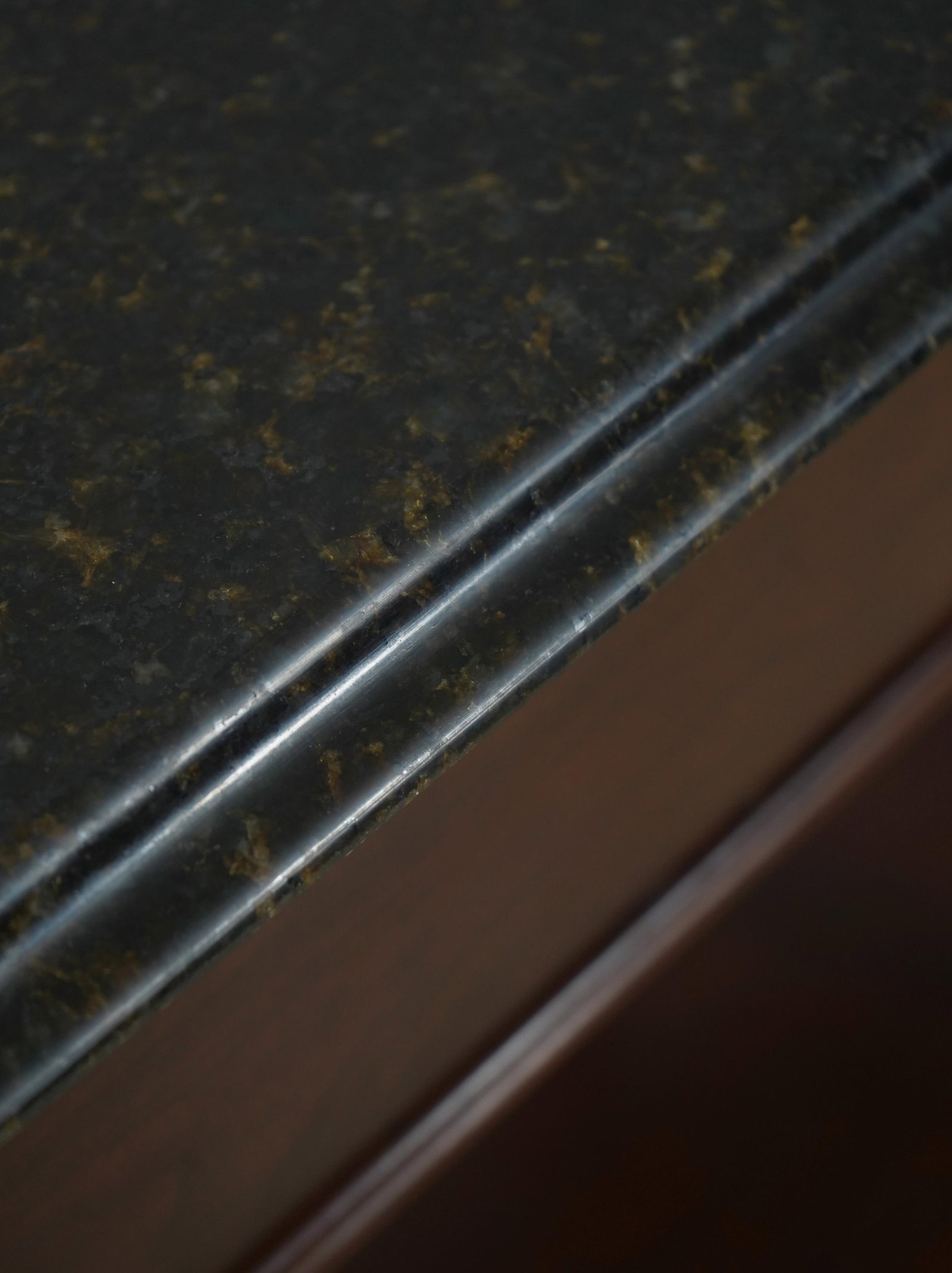 Harden Marble Top Cherry 1 Drawer Console Serving Table - 15