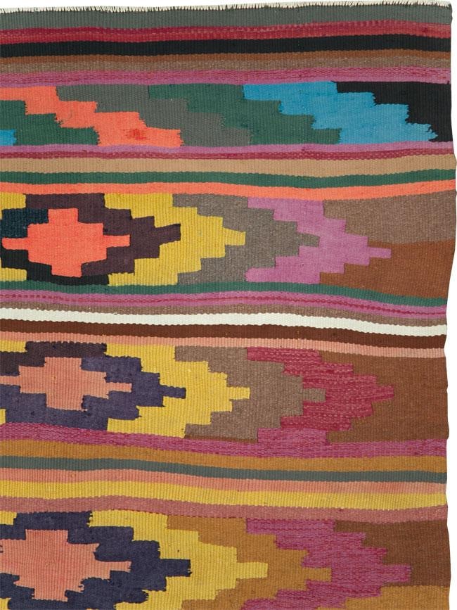 Galerie Shabab Collection Mid-20th Century Persian Flatweave Kilim Rug - 3