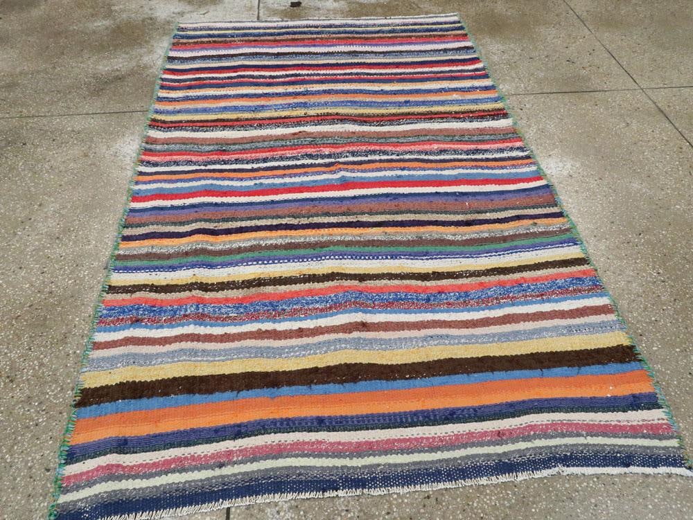 Galerie Shabab Collection Mid-20th Century Persian Flatweave Kilim Rug - 5