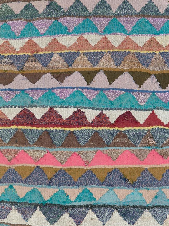 Galerie Shabab Collection Mid-20th Century Persian Flatweave Kilim Rug - 2