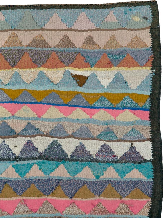 Galerie Shabab Collection Mid-20th Century Persian Flatweave Kilim Rug - 3