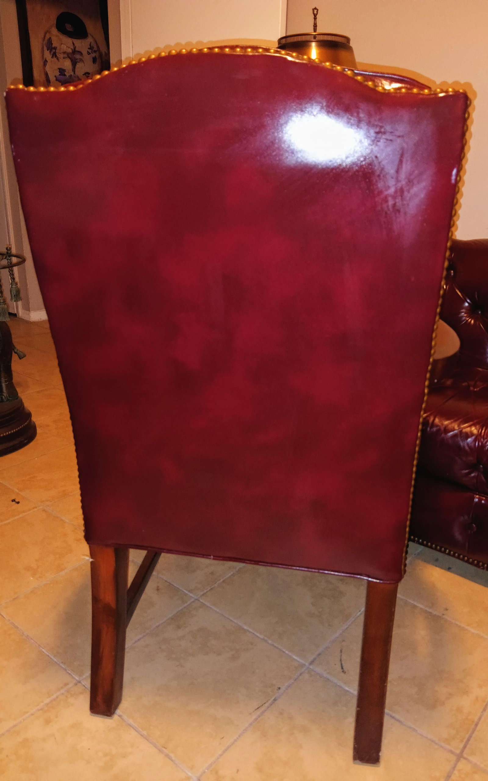 1990s Experience Timeless Comfort With Sagefield Leather - 11