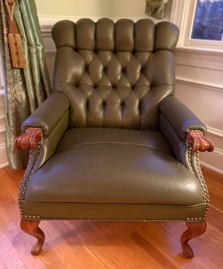 1980s Exquisite Carl Forslund "Rip Van Lee" Armchair and Ottoman Premium Leather Set. - 3
