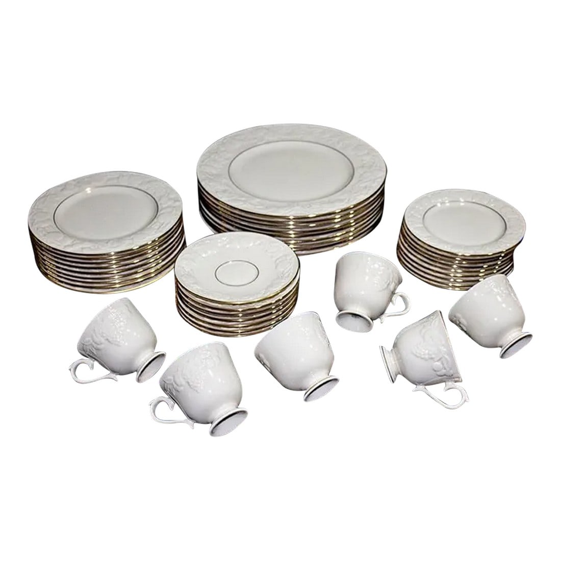 Lenox China Fruits of Life Pattern - 40 Pc. Service for 8: Set of 40 pieces of Lenox china in the unique Fruits of Life pattern. Creamy Lenox white background with gold trim. Service for 8 includes 8 Dinner Plates 10 7/8 in, 8 Salad Plates 8 1/8 in, 8