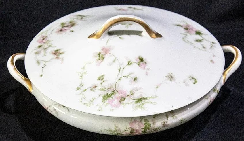 Charles Fields Haviland Limoges China Schleiger377 Pattern - Huge Set - 10