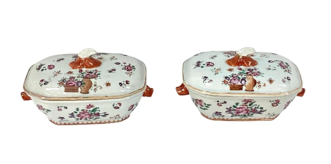 Set of 2 19th Century Chinese Export Famille Rose Tureens, Small - 12