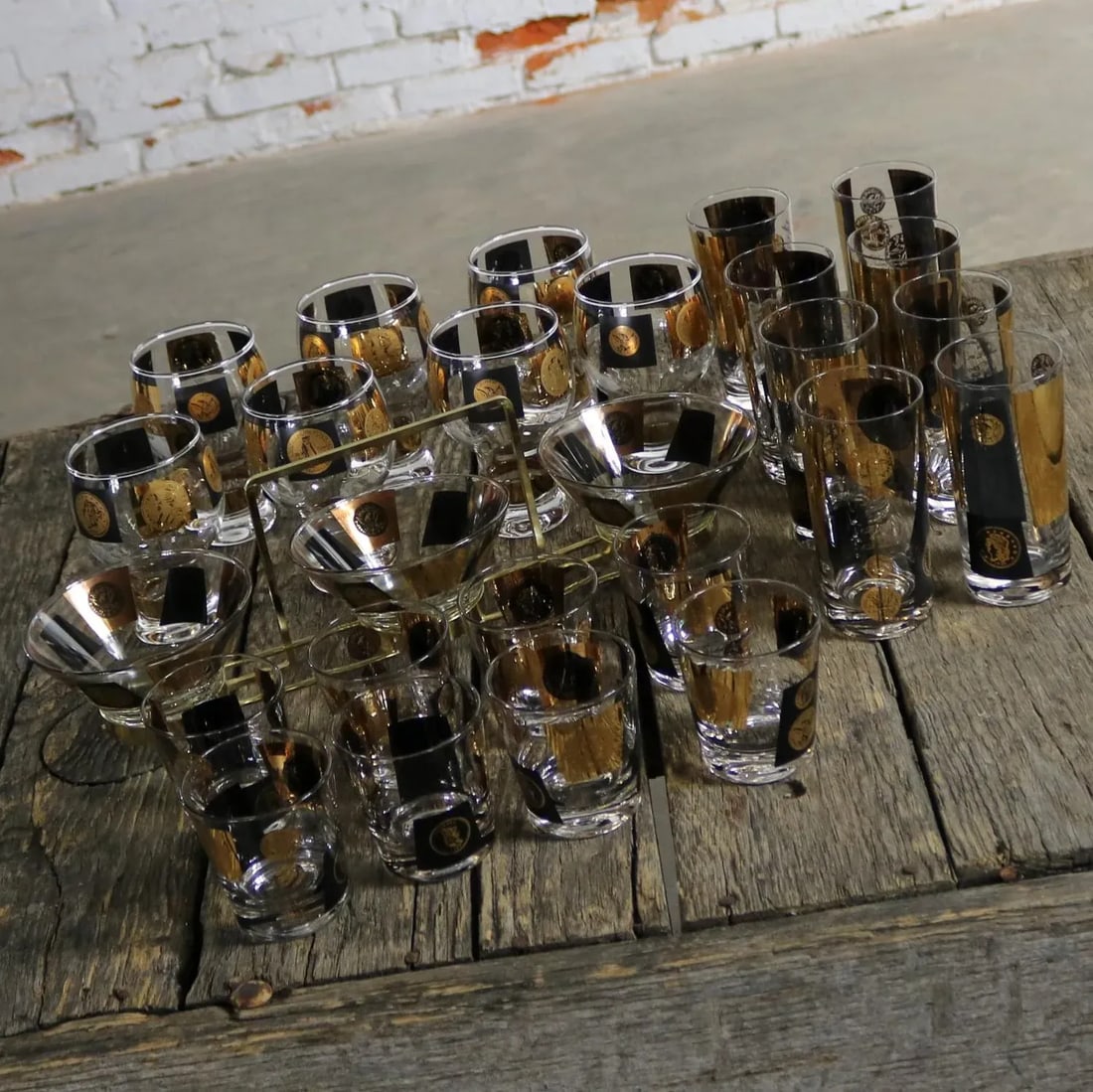 Cera Black & Gold Coin Design Barware and Glasses - Set of 26 - 10