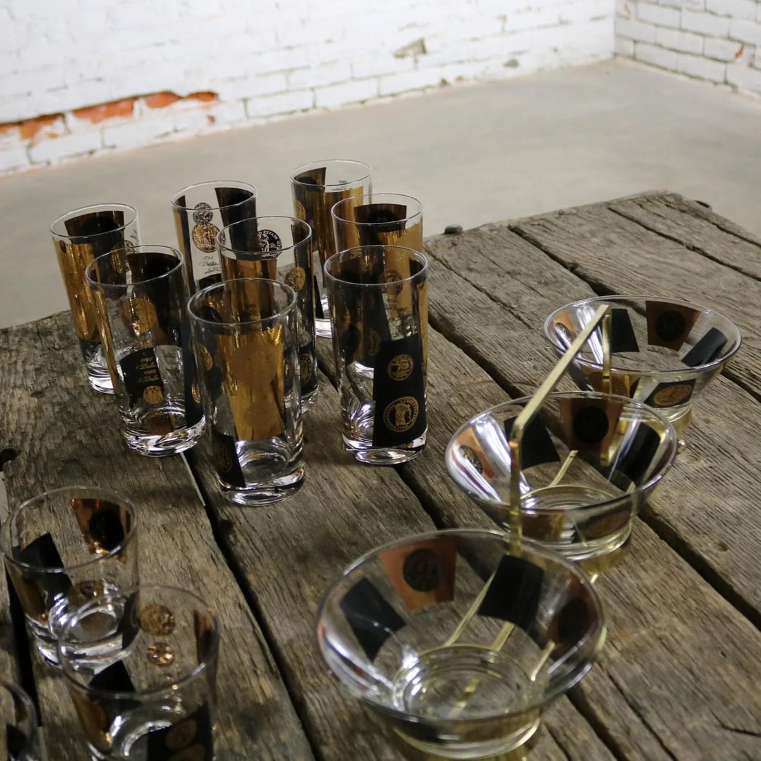 Cera Black & Gold Coin Design Barware and Glasses - Set of 26 - 7