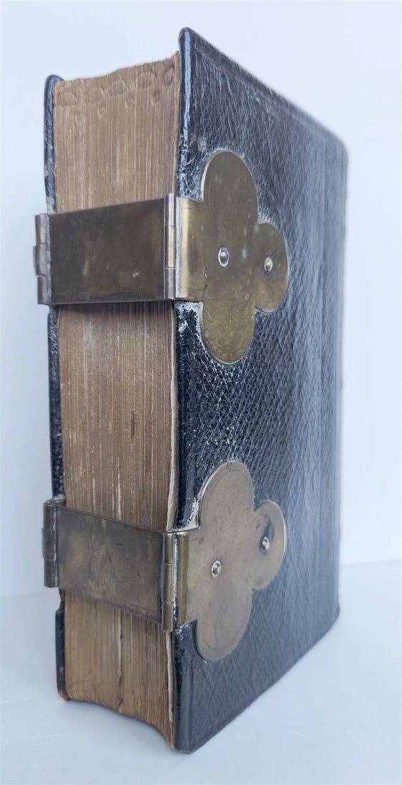 1793 GERMAN HYMNAL printed in KONIGSBERG antique DECORATIVE BINDING w/ CLASPS - 2