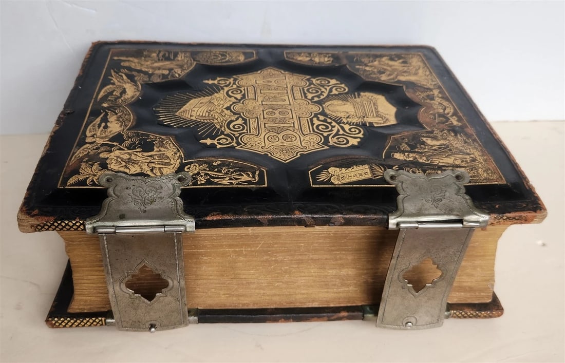 1890 BIBLE in FINNISH ANTIQUE VICTORIAN MASSIVE FOLIO GUSTAVE DORE ILLUSTRATED - 3