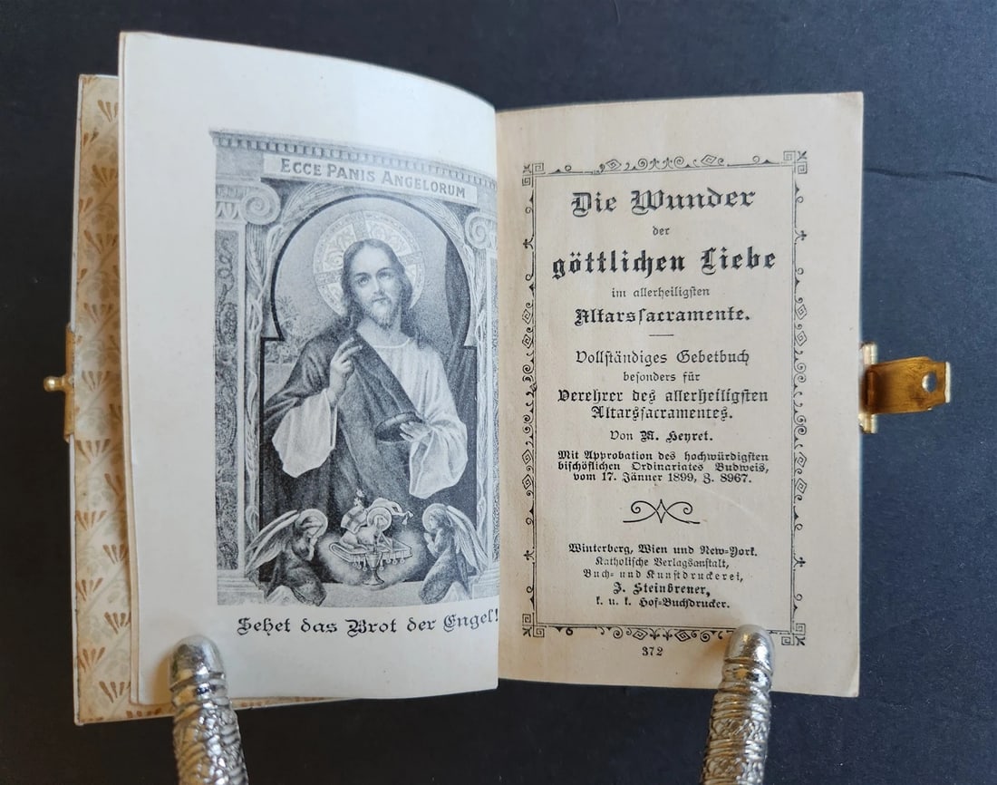 1899 PRAYER BOOK in GERMAN antique NICE BINDING w/ APPLIED CROSS DECORATION - 2