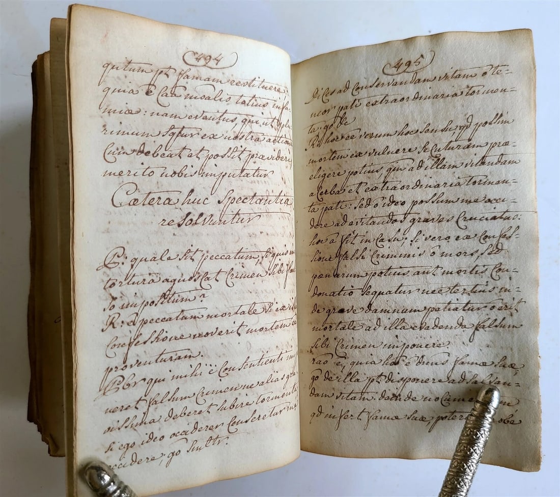 18th CENTURY LATIN MANUSCRIPT BOOK antique TRACTATUS DE JURE ET JUSTITIA vellum - 7