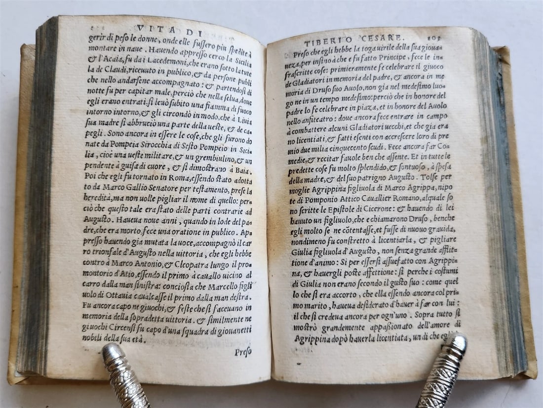 1554 LIFE of TWELVE CAESARS by SUETONIUS antique VELLUM BOUND ROMAN HISTORY - 5