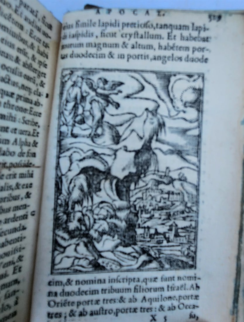1551 BIBLE in LATIN ILLUSTRATED w/ 108 WOODCUTS antique RARE pocket size VELLUM - 4