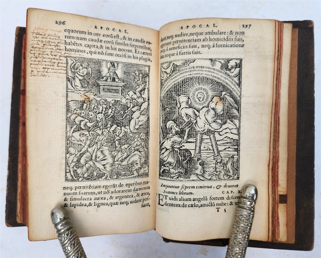 1557 BIBLE in LATIN FULLY ILLUSTRATED antique RARE pocket size NEW TESTAMENT - 2