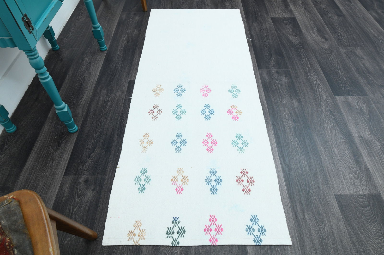 2.4x6 ft, TURKISH KILIM Runner: Title: 2.4x6 ft, TURKISH KILIM Runner Description: This Turkish one-of-a-kind Vintage Flatweave Kilim Rug is hand-knotted and handwoven by the most skilled artisans who use pure wool, in vibrant, natu