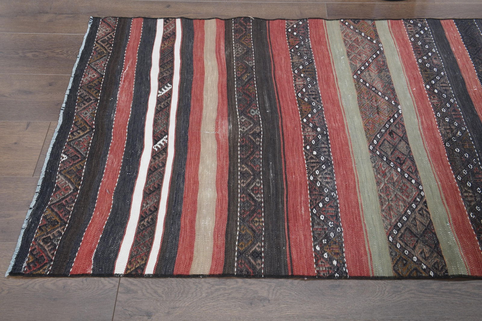 3'1x13'5 ft, TURKISH RUNNER RUG - 17