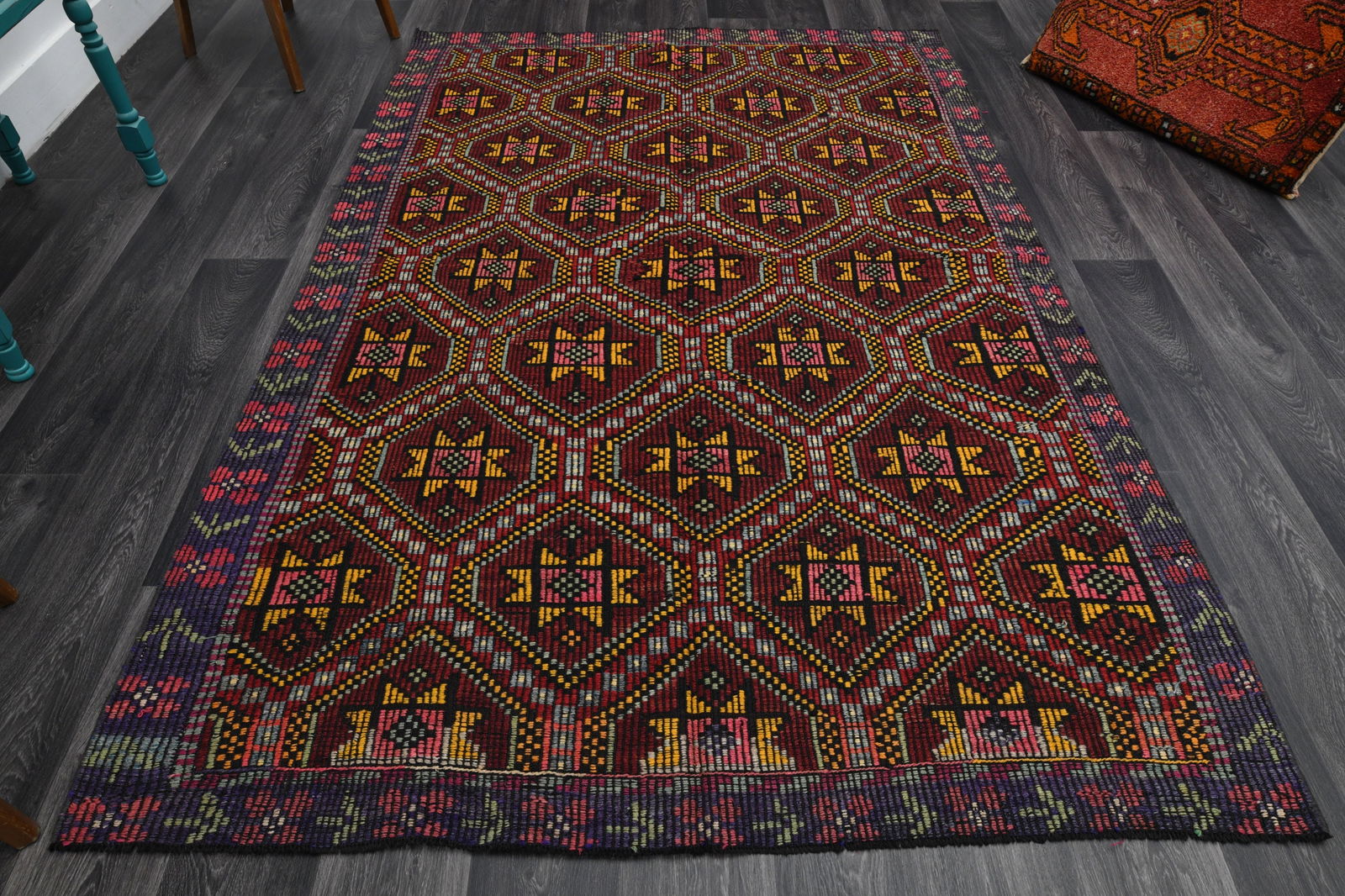 5.6x8.4 ft, Brown Kilim Rug, VINTAGE: Title: 5.6x8.4 ft, Brown Kilim Rug, VINTAGE Description: This Turkish one-of-a-kind Vintage Flatweave Kilim Rug is hand-knotted and handwoven by the most skilled artisans who use pure wool, in