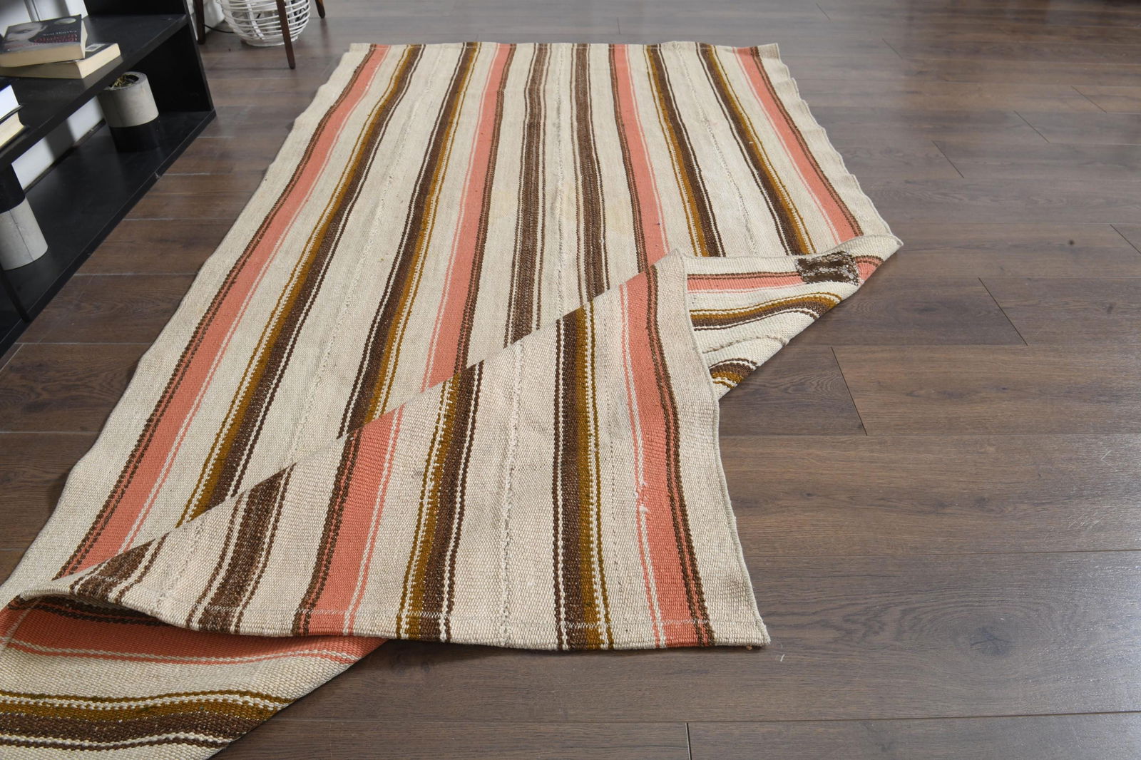 2x6'2 ft, GRAY TURKISH RUG: Title: 2x6'2 ft, GRAY TURKISH RUG Description: This Turkish one-of-a-kind Vintage Flatweave Kilim Rug is hand-knotted and handwoven by the most skilled artisans who use pure wool, in vibrant, natural