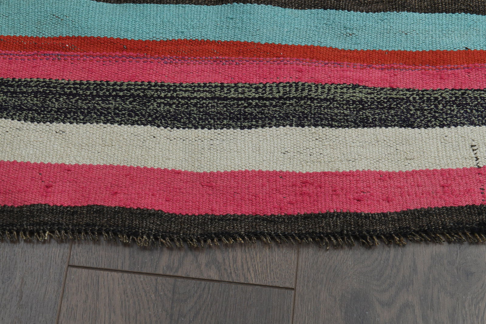 4'5x11'5 ft, WIDE RUNNER RUG - 8