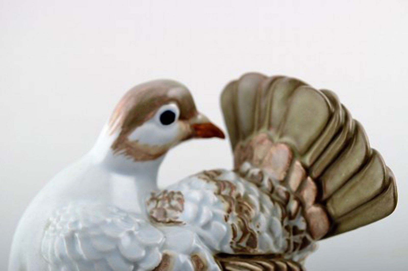 Royal Copenhagen bird in faience. - 3